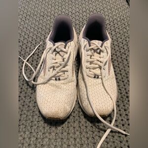 Brooks sneakers